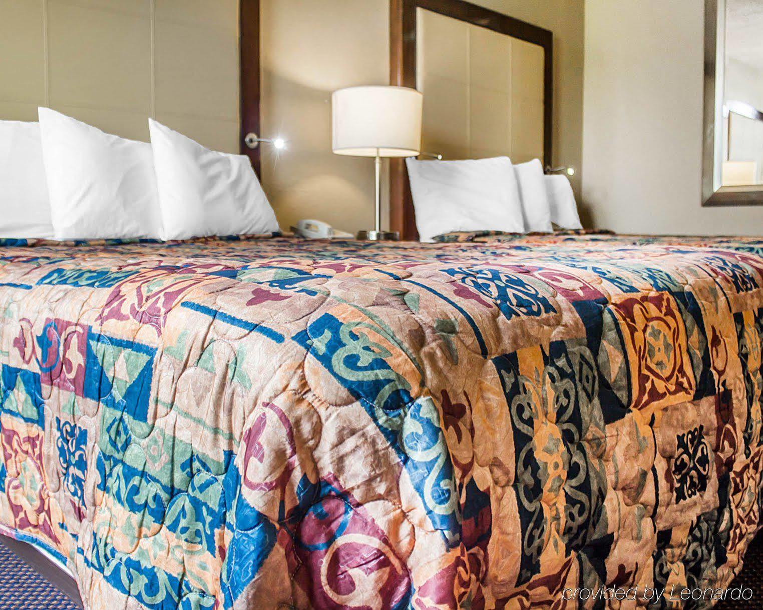 Days Inn Клирфилд Экстерьер фото